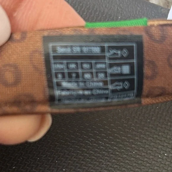 NWT😊SANUK Yoga Mat Comfort WANDER METALLIC Bronze FLIP FLOPS🩴Size 9 1017880 BRZ - Picture 8 of 11